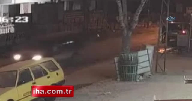 Yaşlı adamı defalarca bıçaklayıp tekmelediler