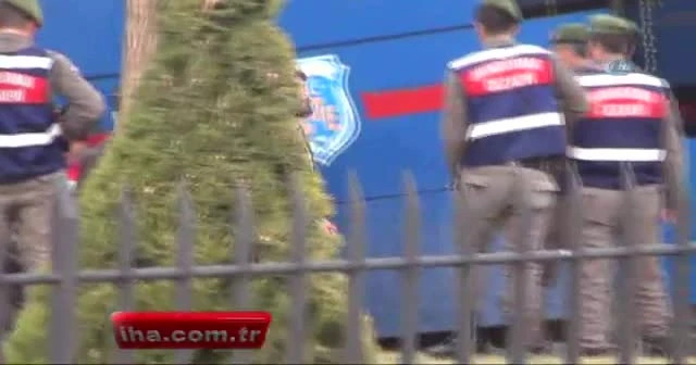 Darbeci astsubaydan eski başyavere 3 soru