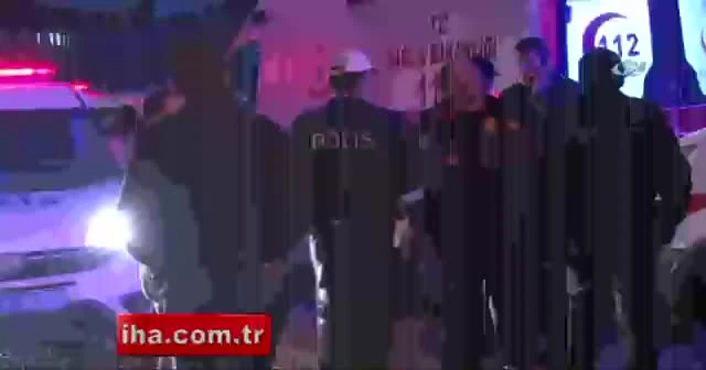 Kepçe operatörünün dikkatsizliği can aldı: 1 ölü, 1 yaralı