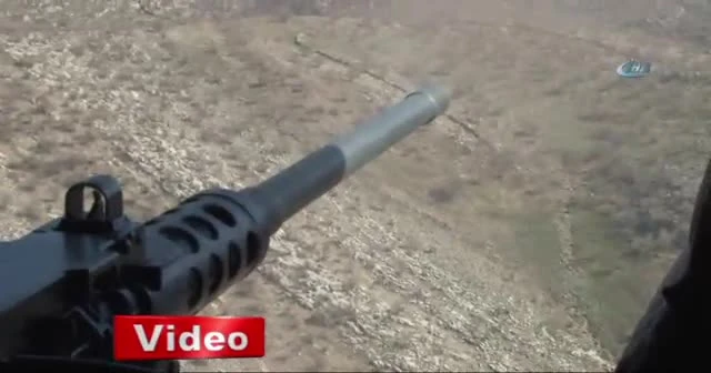 Mehmetçik, teröristlerin geçiş güzergahını yerle bir etti