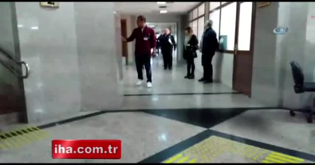 Nurseli İdiz İzmir'de gözaltına alındı