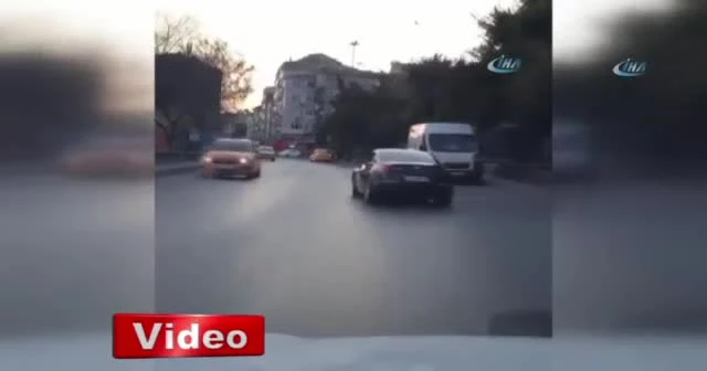 Trafik magandası hastaneler bölgesinde böyle drift yaptı