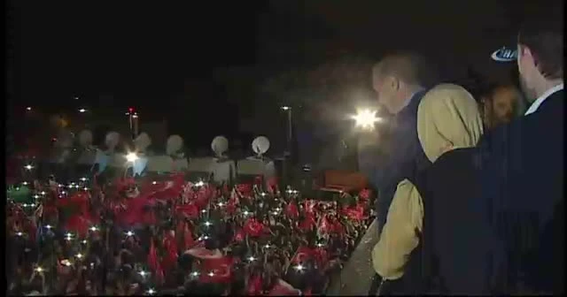"Sonuçlar milletimizin geleceğine sahip çıktığının göstergesi"