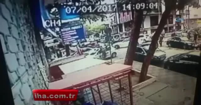 10 saniyede otomobil çalan hırsızlar kamerada