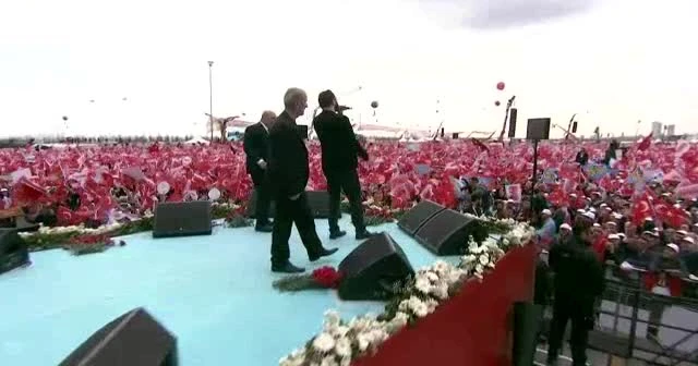 15 Temmuz Marşı ekibi, Yenikapı'daki Büyük İstanbul Mitingi'ne katıldı