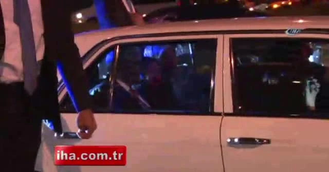 Başbakan’a havalimanında ’Evet’ sürprizi