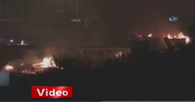 Fransa'da sığınmacı kampında yangın: En az 10 yaralı