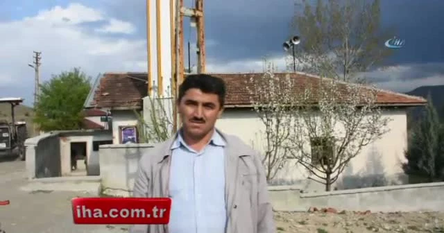 İmam oy kullanırken arabası yandı