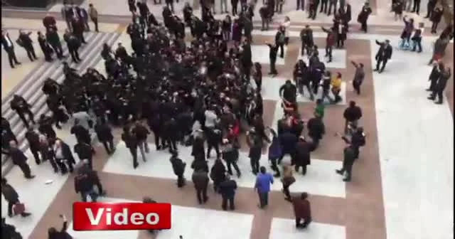 İstanbul Adalet Sarayı'nda hareketli saatler