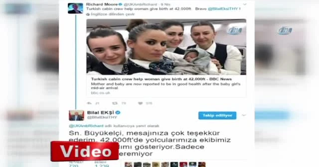 Richard Moore ve Bilal Ekşi arasında laptop diyaloğu
