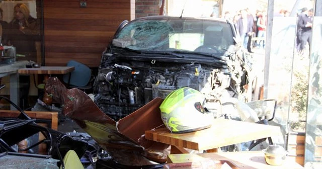 Samsun'da feci kaza: 1 ölü, 5 yaralı