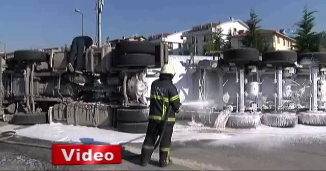 Sıvı oksijen yüklü tır devrildi: 1 yaralı