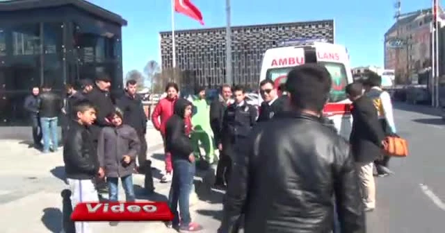 Taksim'de kadın sürücü yayaya çarptı