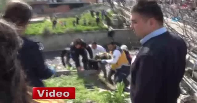 Uyuşturucu etkisindeki genç metrelerce yüksekten dereye düştü