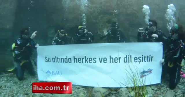 “Sualtında herkes ve her dil eşittir”