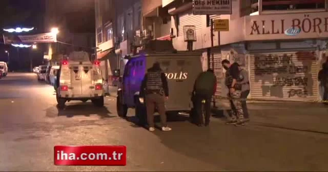 Beyoğlu’nda polise silahlı saldırı