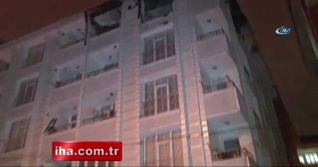 Esenyurt'ta apartman dairesi havaya uçtu: 3 yaralı