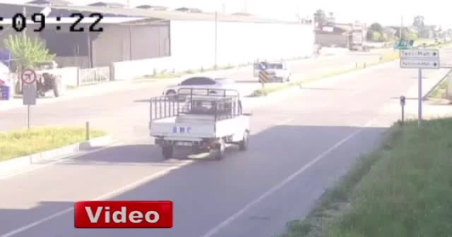 Kalaşnikoflu saldırı kamerada