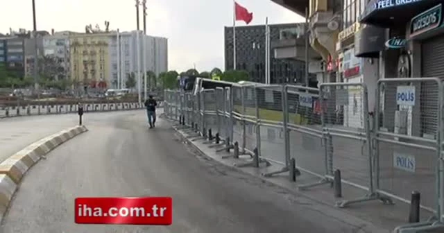 Taksim Meydanı polis ve güvercinlere kaldı
