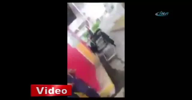 Tayland’da AVM’ye bombalı araçla saldırı: 20 yaralı