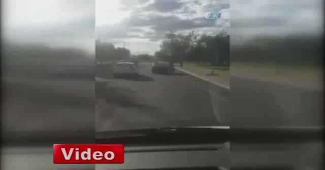 Trafikte tehlikeli sohbet