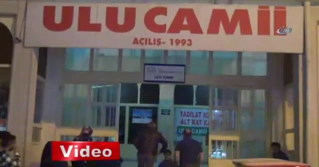 Yurt genelinde teravih namazı kılındı, camiler doldu taştı