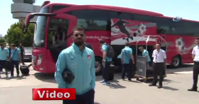 A Milli Futbol Takımı, Makedonya'ya gitti