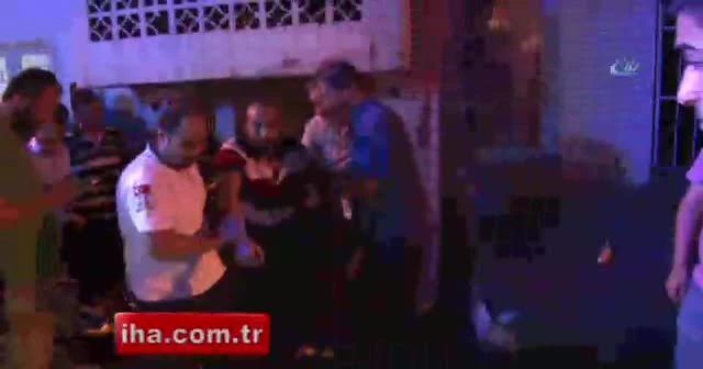 Adana’da bıçaklı kavga: 1 yaralı