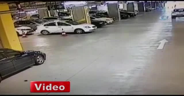 AVM otoparkından 40 bin liralık motosikleti çaldılar