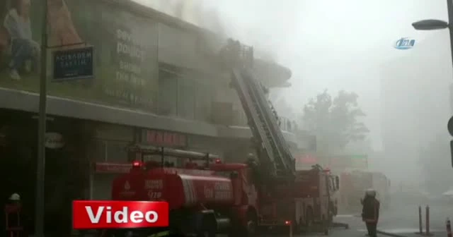 Beyoğlu'ndan yangın paniği