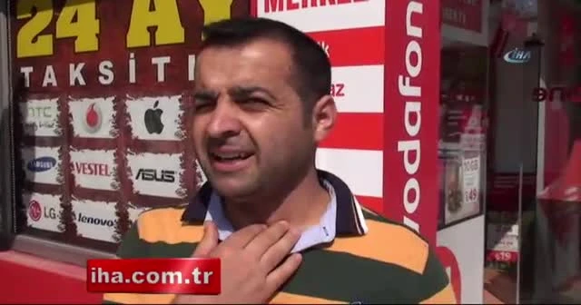 Güvenlik görevlisinin boğazına silah dayayıp bankayı soydu