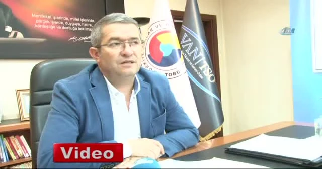 İranlılar Van'a akın etti