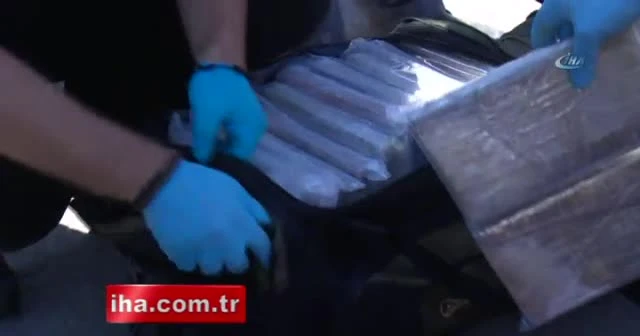 İstanbul’da gemide 212 kilo saf kokain ele geçirildi