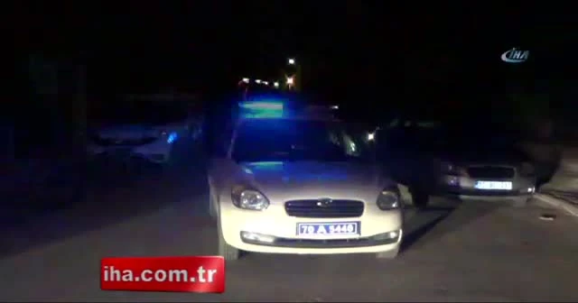 Karaman’da park halindeki otomobil yandı