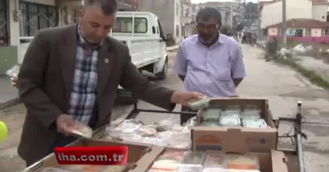 Muhtardan örnek davranış