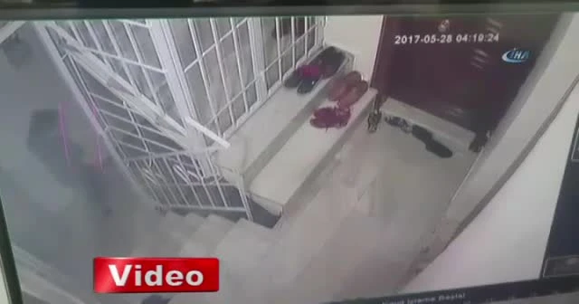 Sahur vakti ayakkabı hırsızlığı