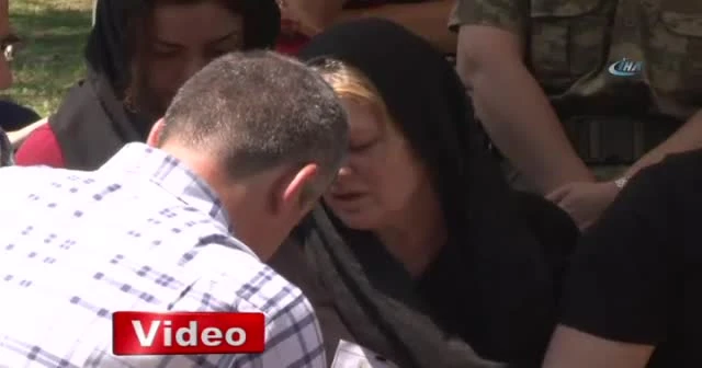 Şehit yüzbaşının annesinden yürek yakan feryat