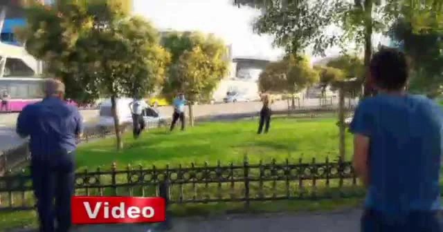 Yenibosna'da palalı genç alarmı