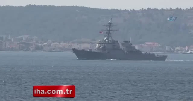 Amerikan savaş gemileri boğazdan geçti