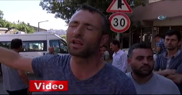 Araç taşıyan tırın freni patladı, ortalık savaş alanına döndü