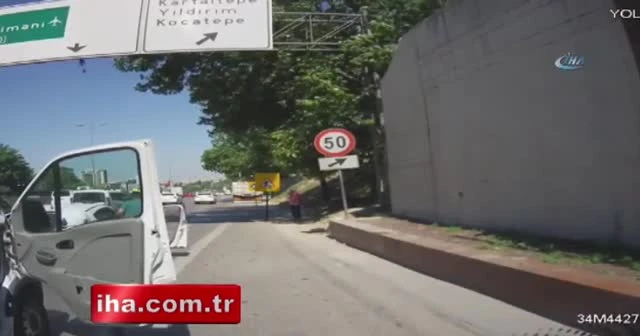 İstanbul'da 1 milyon dolarlık soygun kamerada