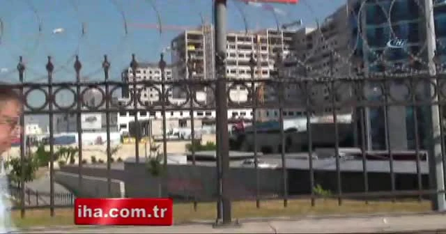 İstanbul’da bombalı araç alarmı