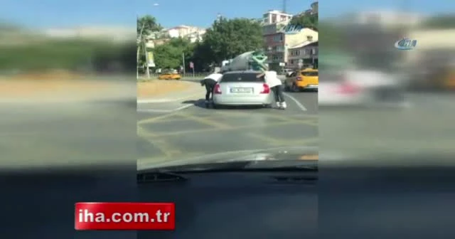 Patenci gençlerin trafikteki tehlikeli oyunu