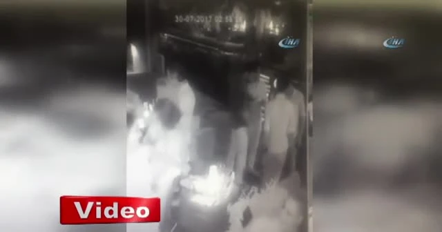 Şarkıcı Berksan’ın ortağı olduğu kulübe silahlı saldırı