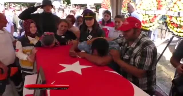 Şehit uzman çavuş kuzeniyle aynı kaderi paylaştı