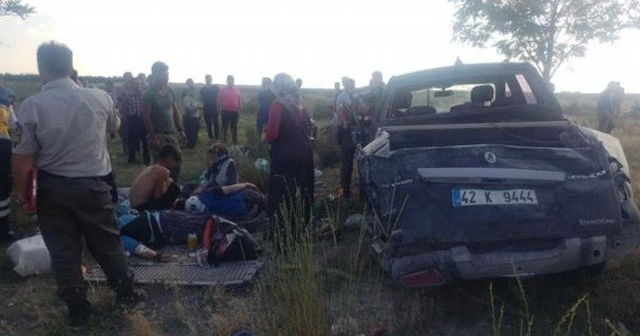 Tarım işçilerini taşıyan kamyonet takla attı: 2 ölü, 7 yaralı