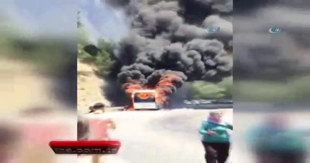 Yolcu otobüsü alev alev yandı!