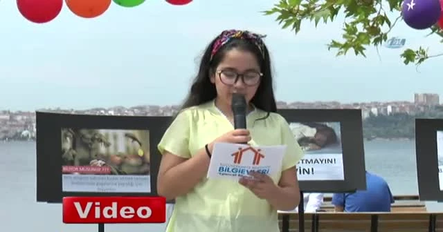 Aşırı nemden etkilenen sokak hayvanları için sokaklara su kabı bıraktılar
