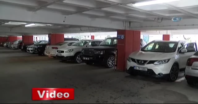 Dolu uyarısı kapalı otoparkları doldurdu