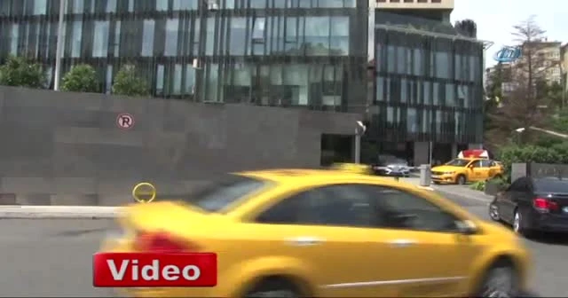Eski Bakanın kızının son anları kamerada